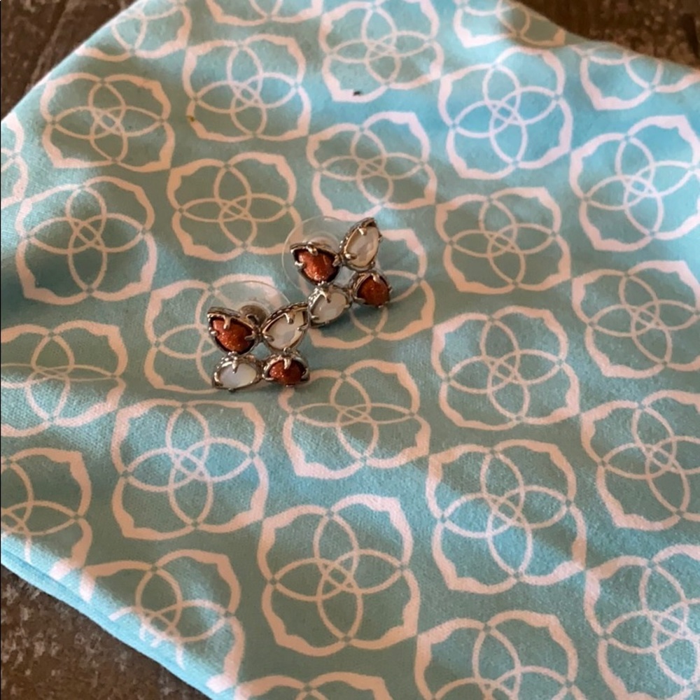 Kendra Scott studs
